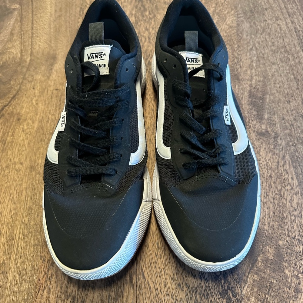 Men's Black and White Sneakers